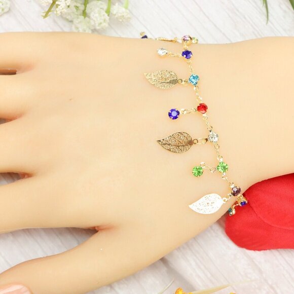 "Trendy Handmade Bracelet – A Thoughtful Gift for Girls & Women | UNVRC1167 - Picture 9 of 10